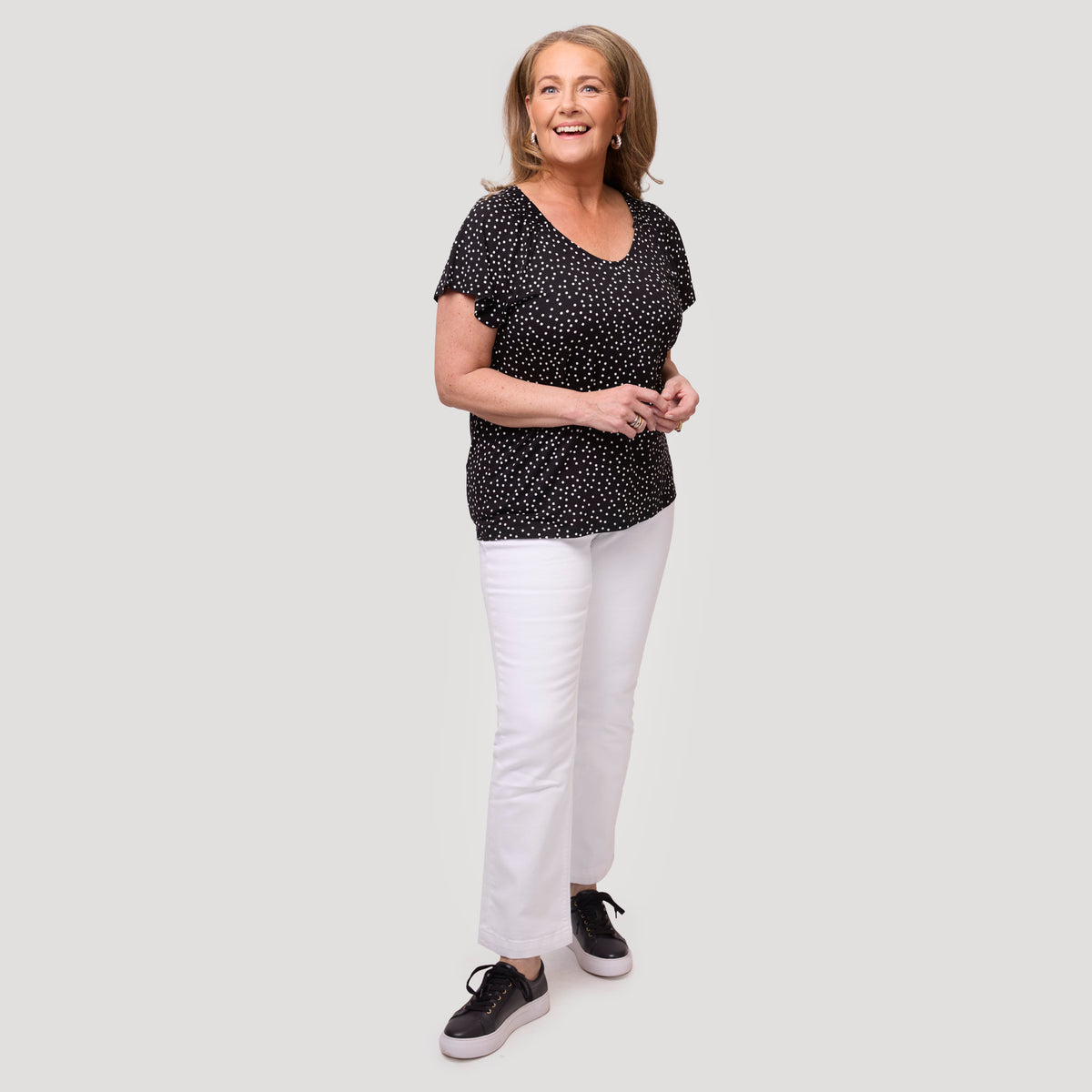 Janice t-paita - musta