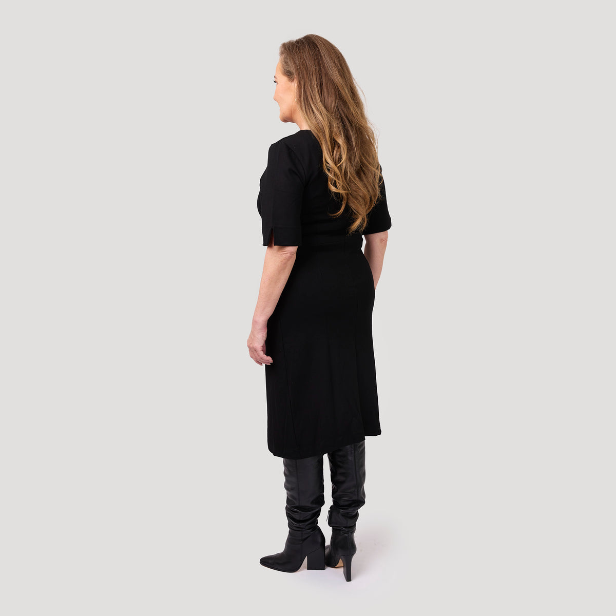 Jenna mekko - musta
