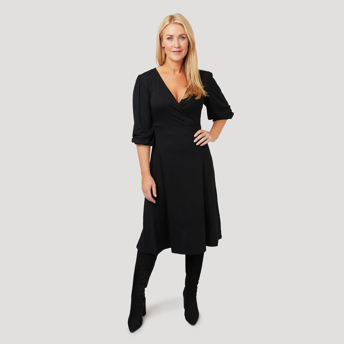 Susanna kietaisumekko - musta